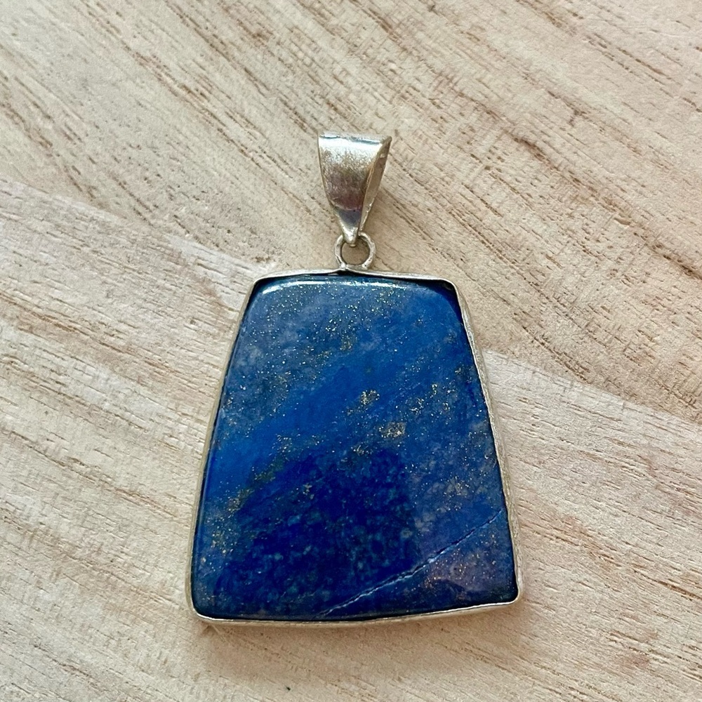 ❌SOLD❌Lapis Lazuli Silver Pendant